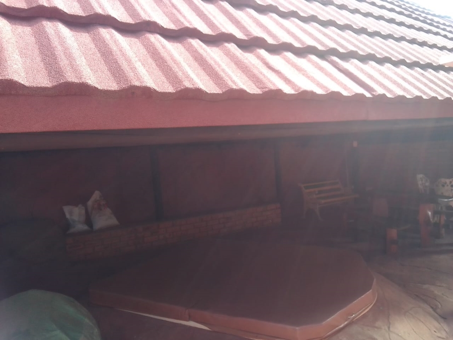 2 Bedroom Property for Sale in Eike Park Gauteng