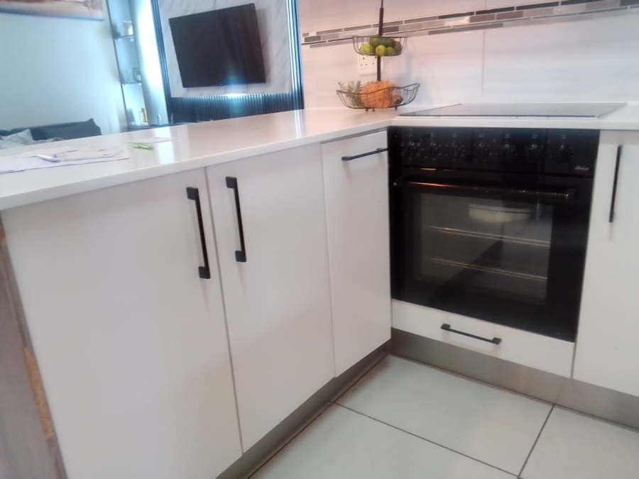 3 Bedroom Property for Sale in Groblerpark Gauteng