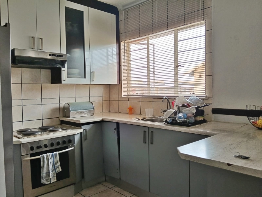 2 Bedroom Property for Sale in Randgate Gauteng