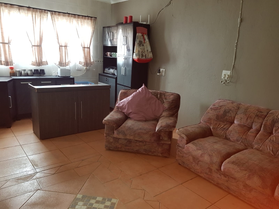 3 Bedroom Property for Sale in Greenhills Gauteng