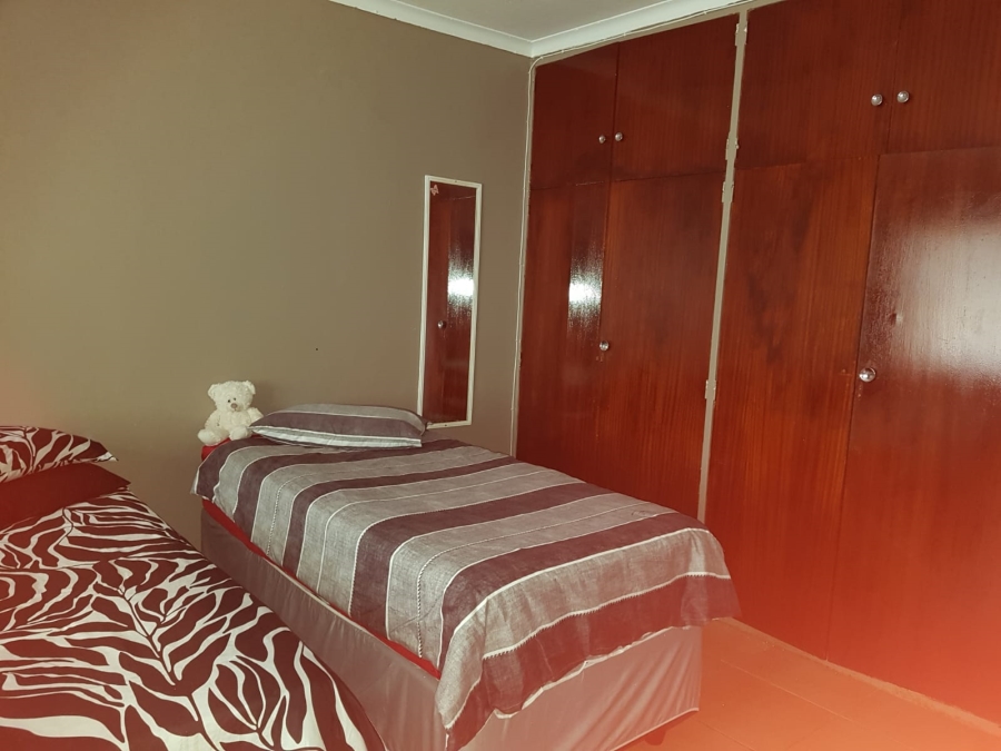 3 Bedroom Property for Sale in Greenhills Gauteng