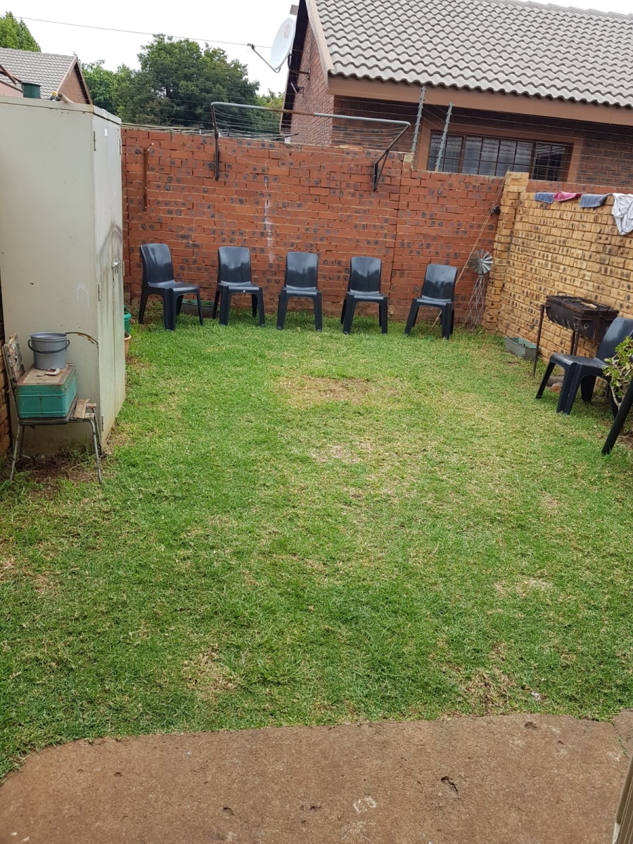 3 Bedroom Property for Sale in Greenhills Gauteng