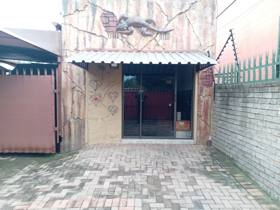 3 Bedroom Property for Sale in Krugersdorp West Gauteng