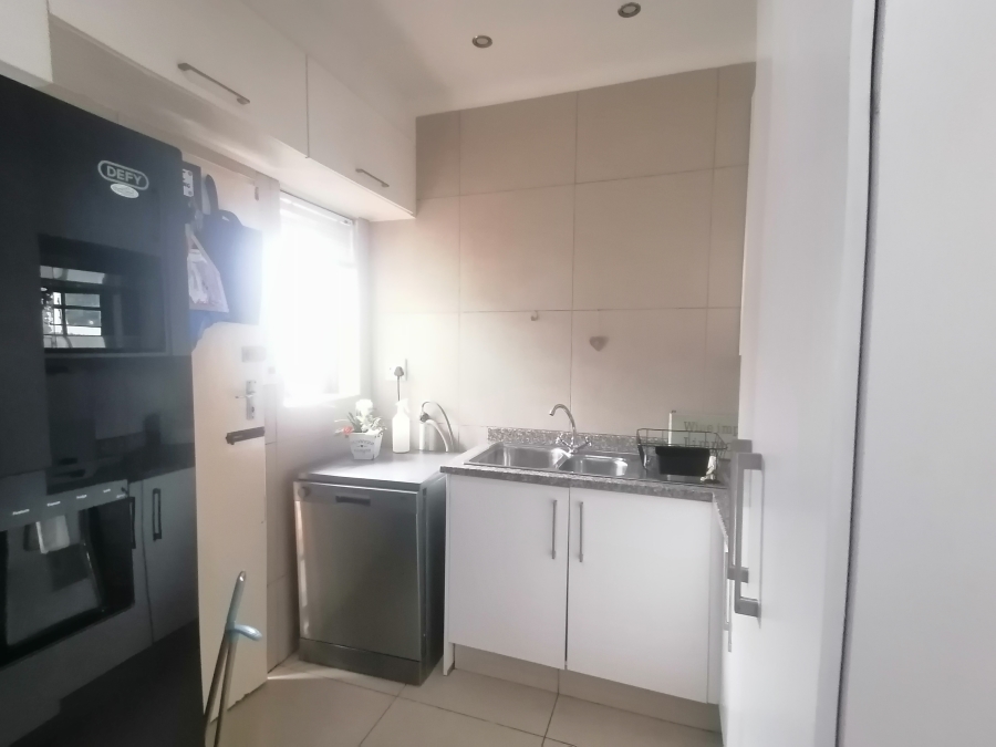 2 Bedroom Property for Sale in Monument Gauteng