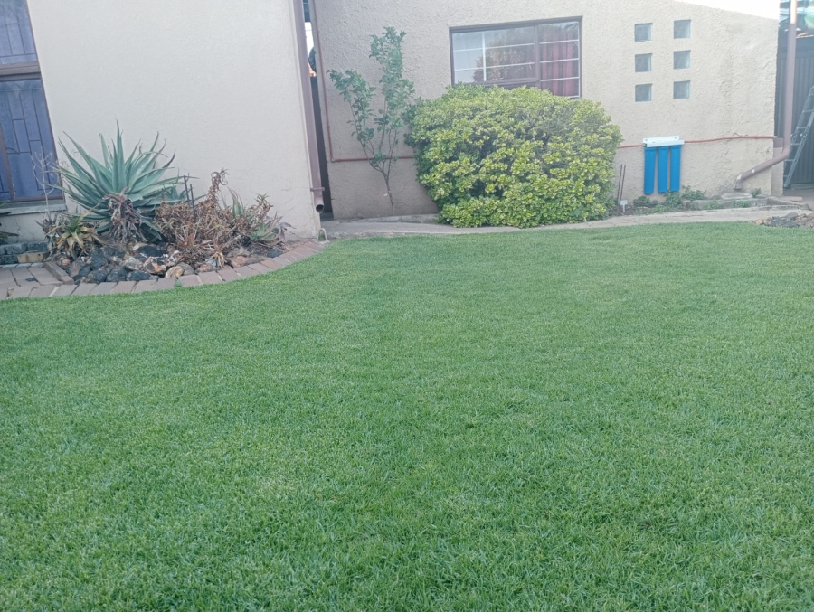 3 Bedroom Property for Sale in Homelake Gauteng