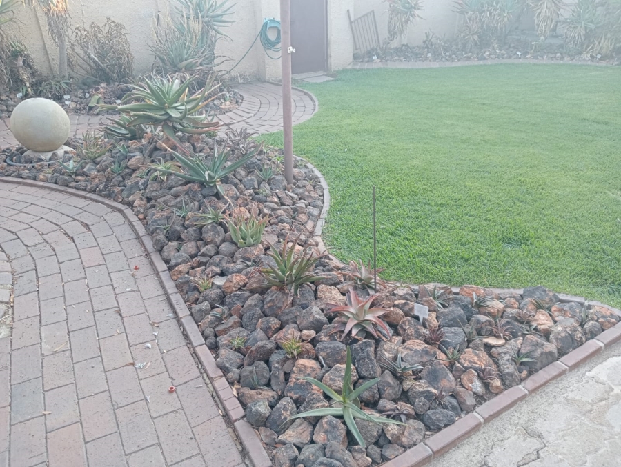 3 Bedroom Property for Sale in Homelake Gauteng