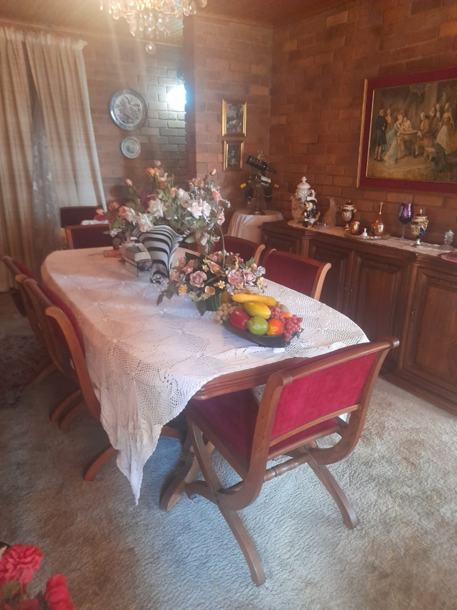 4 Bedroom Property for Sale in Northcliff Gauteng