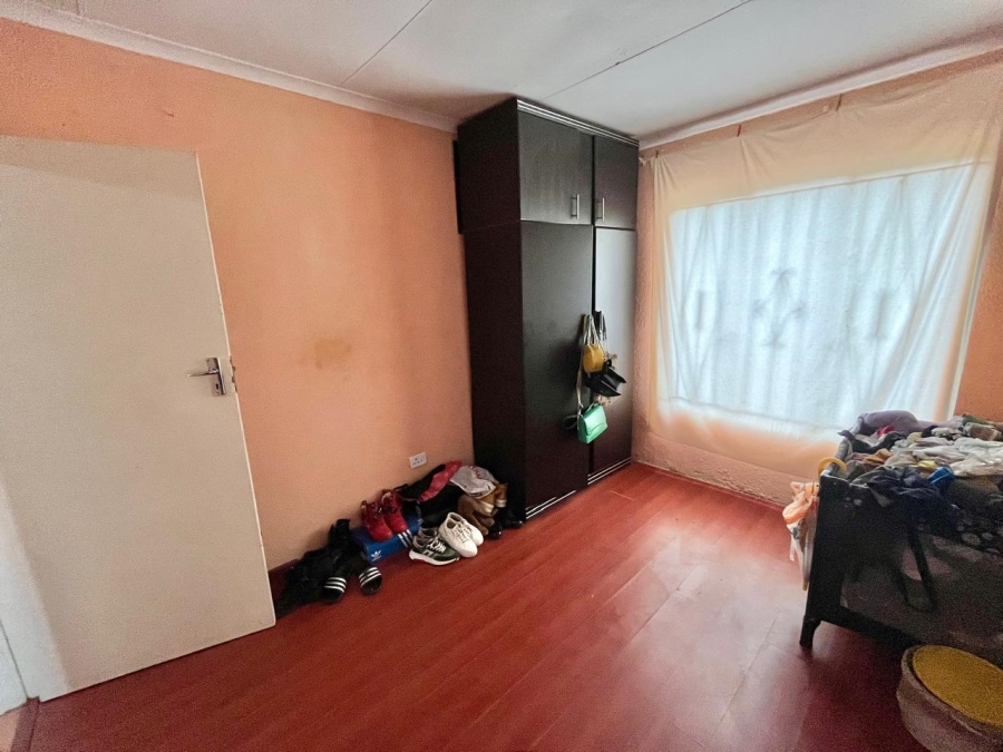 2 Bedroom Property for Sale in Protea Glen Gauteng