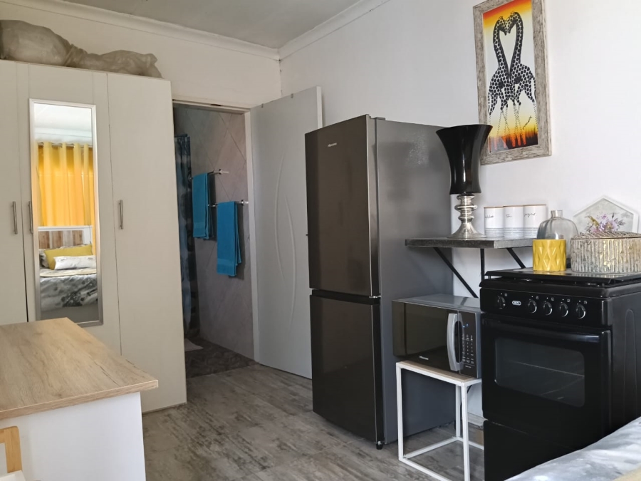 5 Bedroom Property for Sale in Greenhills Gauteng