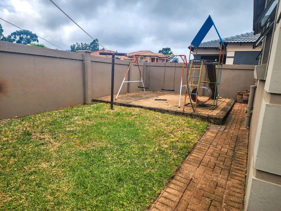 3 Bedroom Property for Sale in Quellerie Park Gauteng