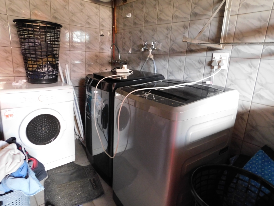 3 Bedroom Property for Sale in Mindalore Gauteng