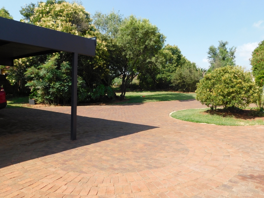 3 Bedroom Property for Sale in Mindalore Gauteng