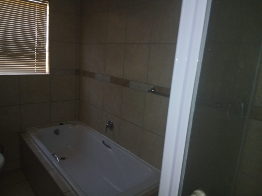 2 Bedroom Property for Sale in Randgate Gauteng