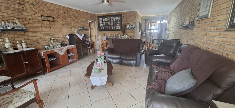 3 Bedroom Property for Sale in Rangeview Gauteng