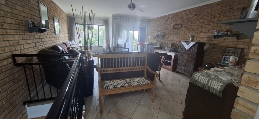 3 Bedroom Property for Sale in Rangeview Gauteng