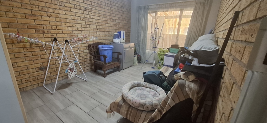 3 Bedroom Property for Sale in Rangeview Gauteng