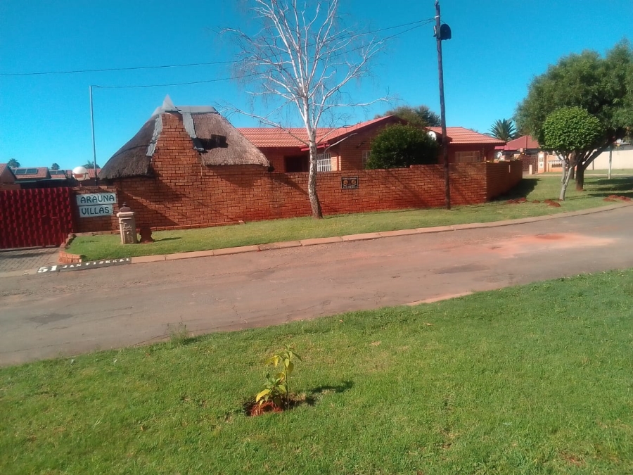 3 Bedroom Property for Sale in Eike Park Gauteng