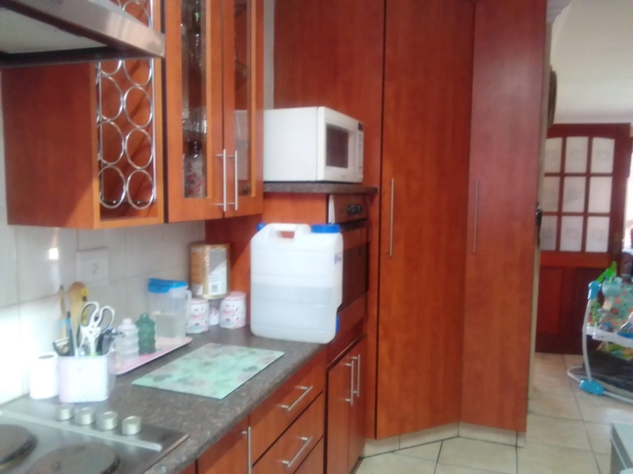 3 Bedroom Property for Sale in Eike Park Gauteng