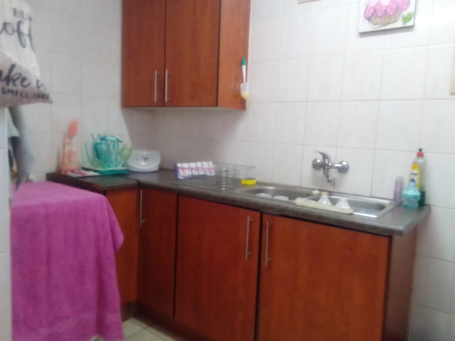 3 Bedroom Property for Sale in Eike Park Gauteng