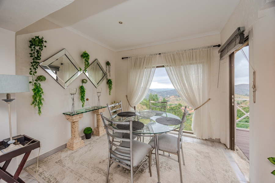 2 Bedroom Property for Sale in Johannesburg Central Gauteng