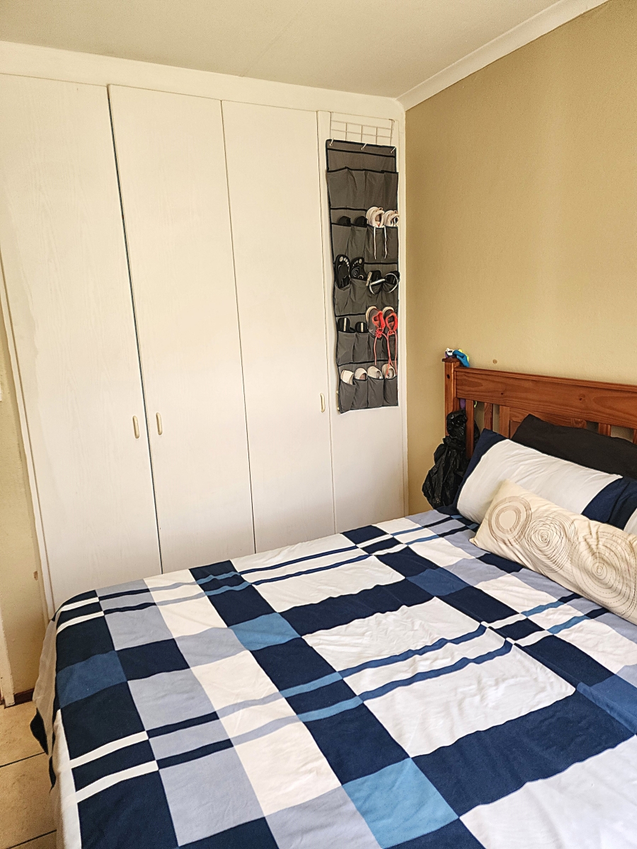 3 Bedroom Property for Sale in Radiokop Gauteng