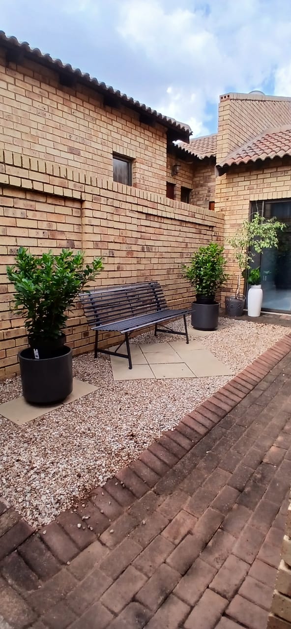 2 Bedroom Property for Sale in Chancliff Ridge Gauteng