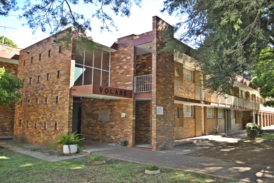 2 Bedroom Property for Sale in Greenhills Gauteng