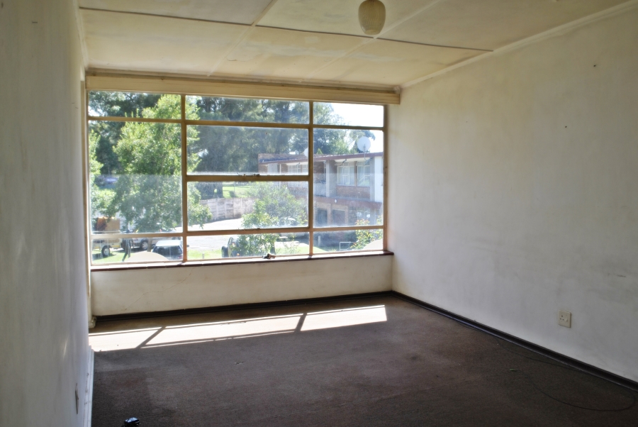 2 Bedroom Property for Sale in Greenhills Gauteng