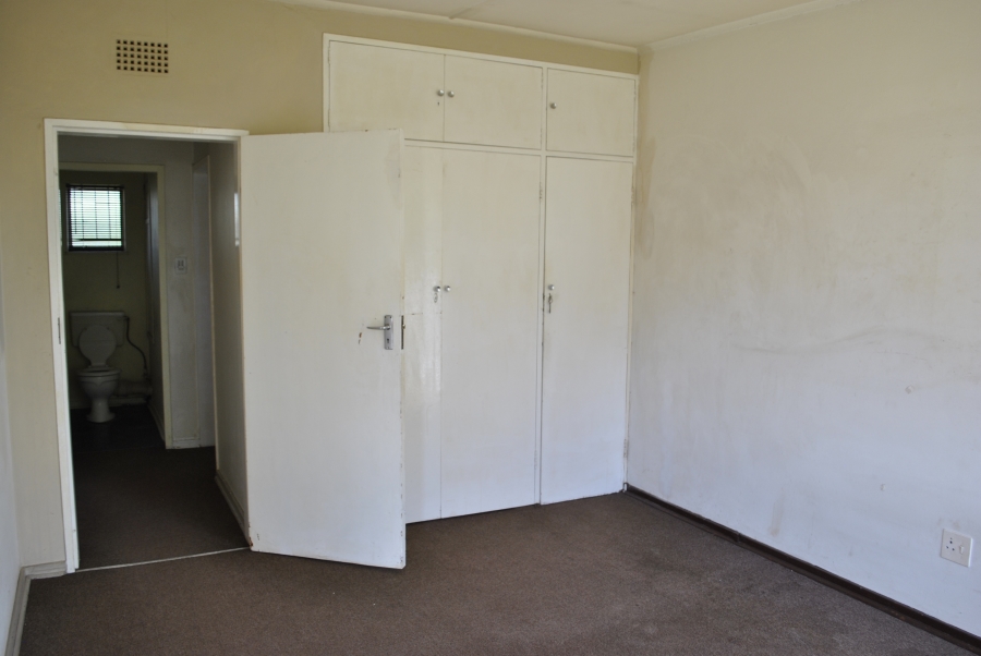 2 Bedroom Property for Sale in Greenhills Gauteng