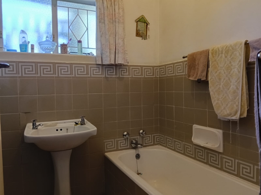 3 Bedroom Property for Sale in Greenhills Gauteng