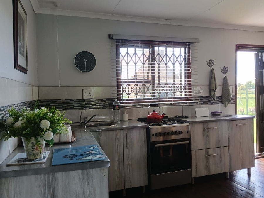 3 Bedroom Property for Sale in Tarlton Gauteng