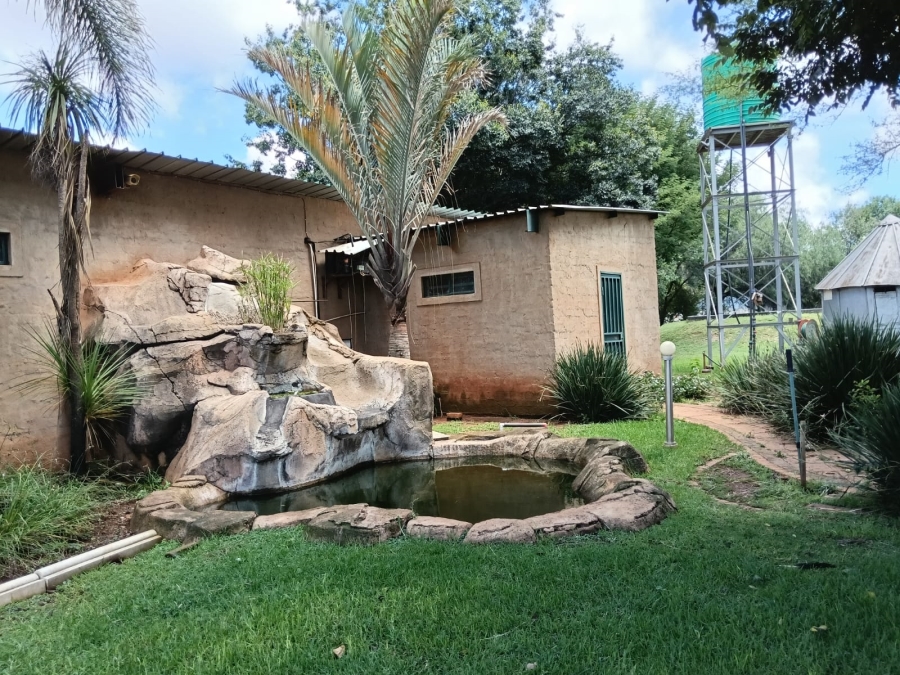 3 Bedroom Property for Sale in Tarlton Gauteng