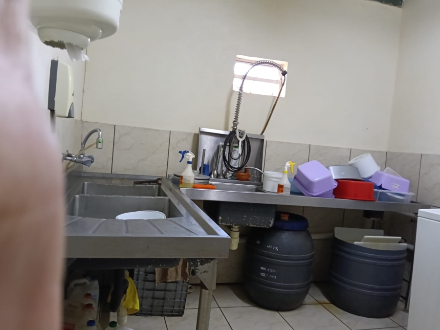 3 Bedroom Property for Sale in Tarlton Gauteng