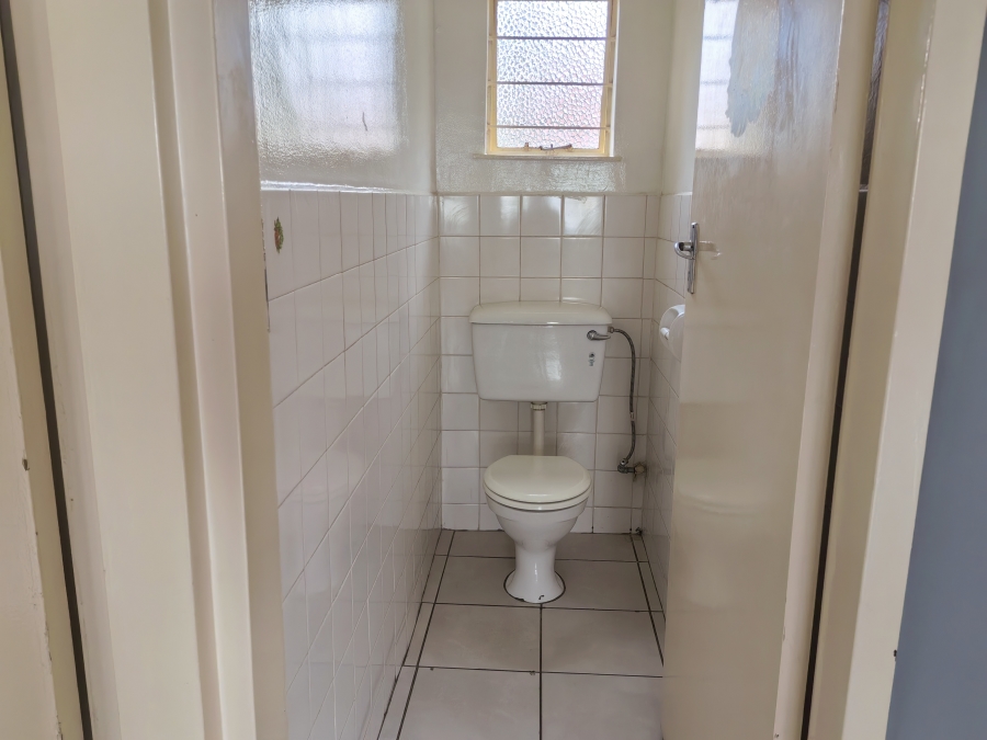 3 Bedroom Property for Sale in Luipaardsvlei Gauteng