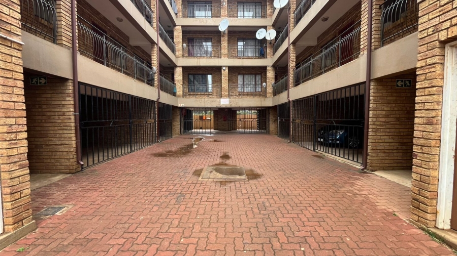2 Bedroom Property for Sale in Homelake Gauteng