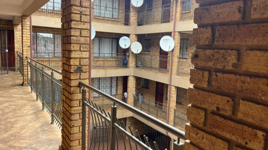2 Bedroom Property for Sale in Homelake Gauteng