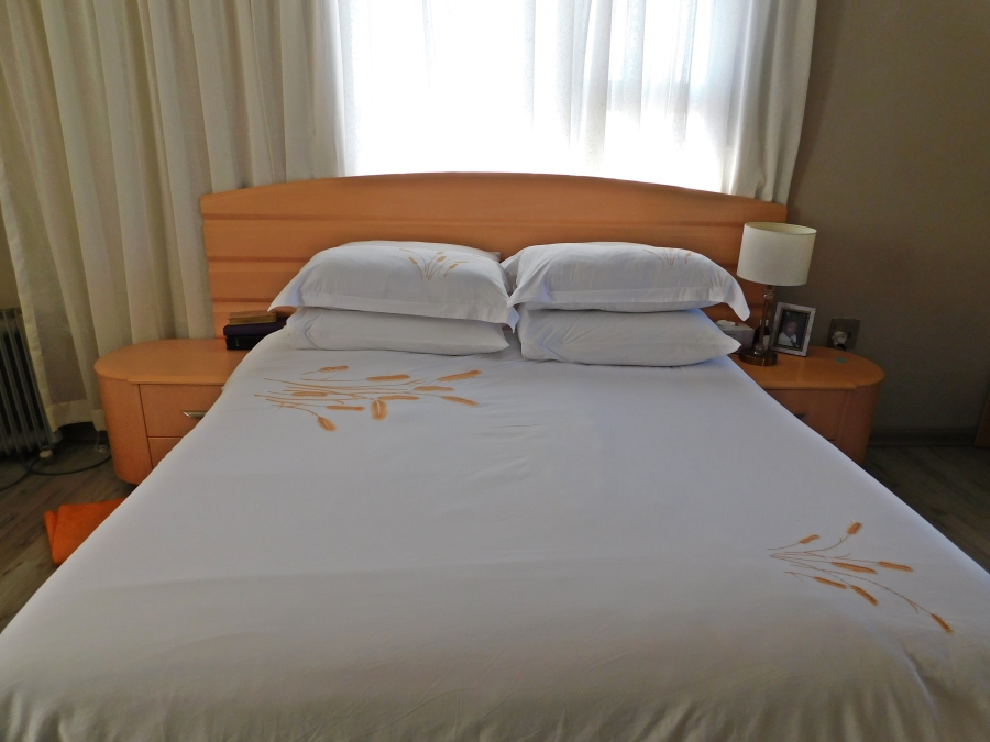 4 Bedroom Property for Sale in Witpoortjie Gauteng