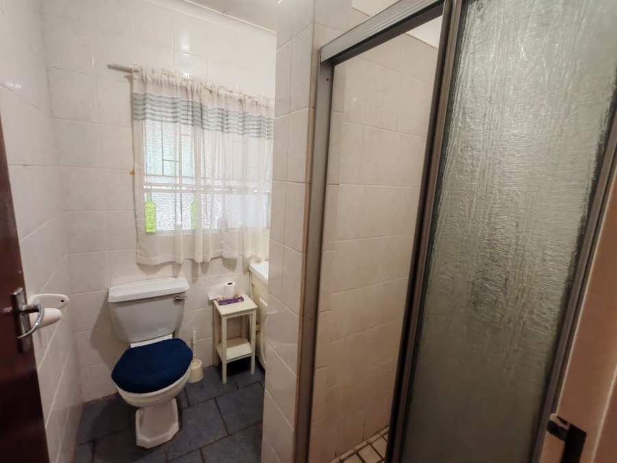 10 Bedroom Property for Sale in Tarlton Gauteng