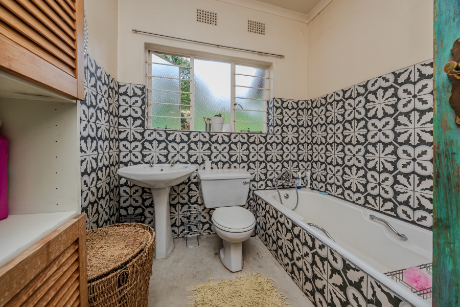 4 Bedroom Property for Sale in Helderkruin Gauteng