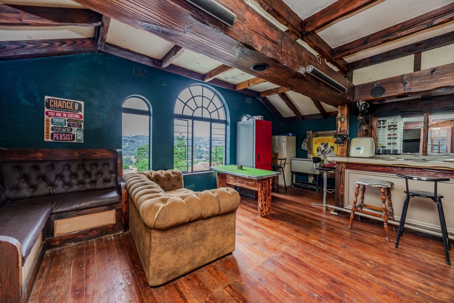 4 Bedroom Property for Sale in Helderkruin Gauteng