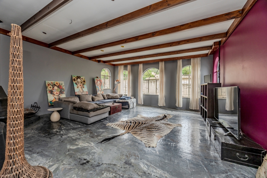 4 Bedroom Property for Sale in Helderkruin Gauteng