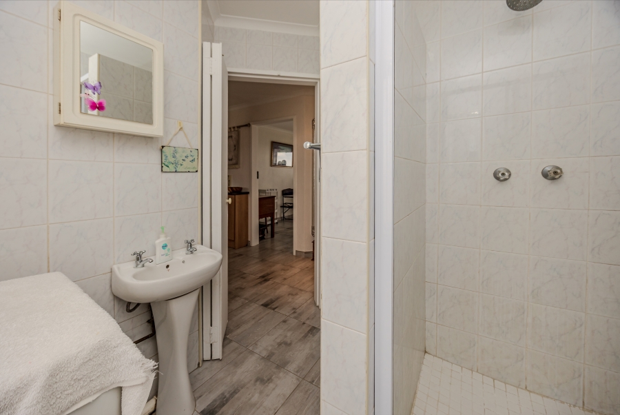 2 Bedroom Property for Sale in Helderkruin Gauteng