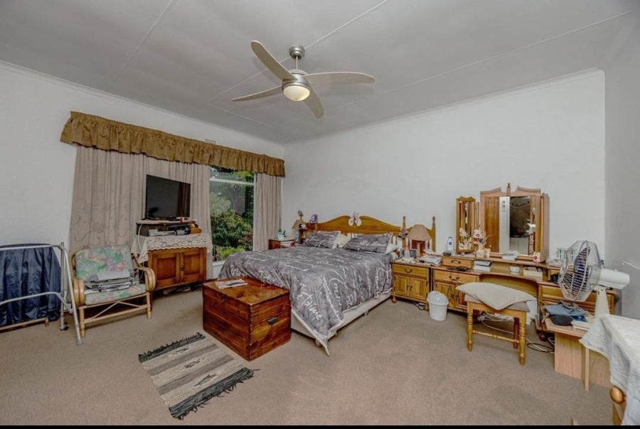 4 Bedroom Property for Sale in Wilro Park Gauteng