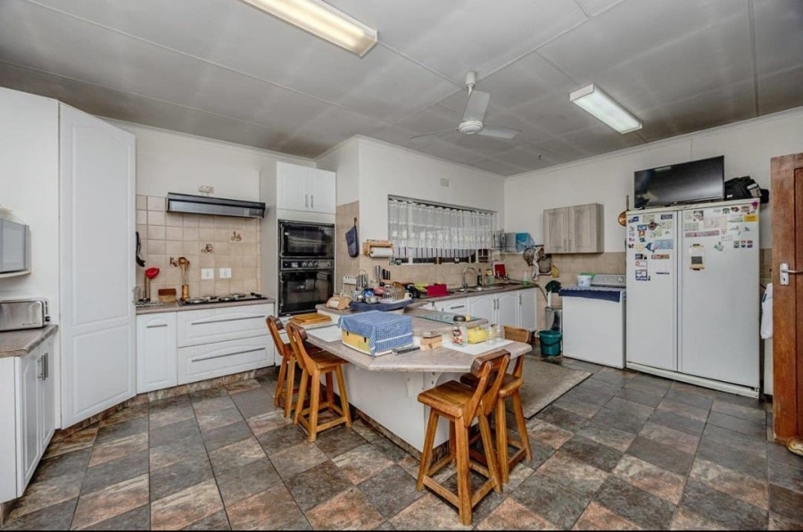 4 Bedroom Property for Sale in Wilro Park Gauteng