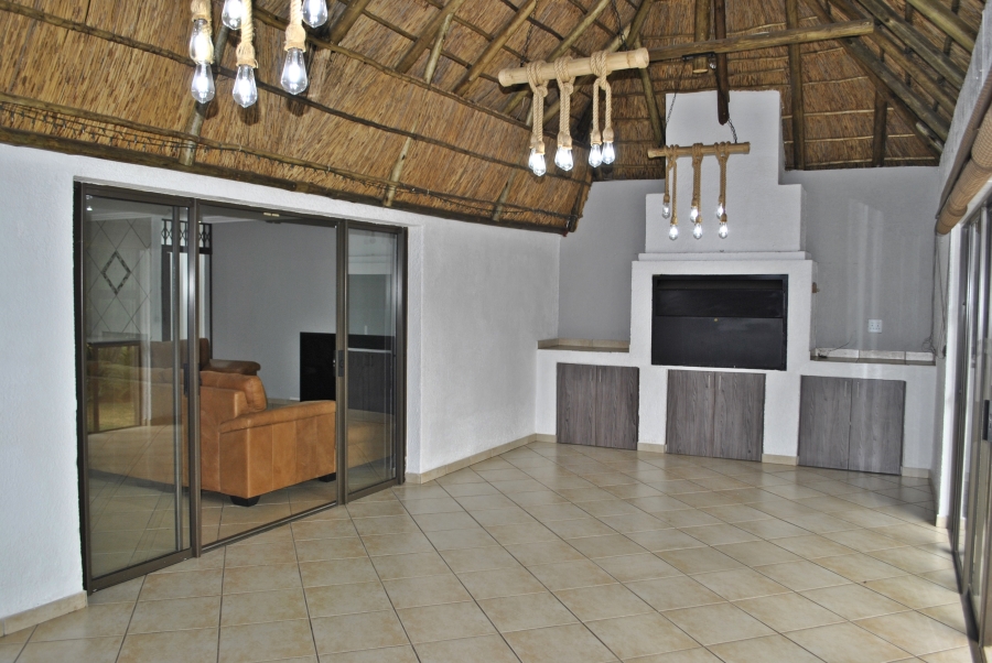 3 Bedroom Property for Sale in Noordheuwel Gauteng