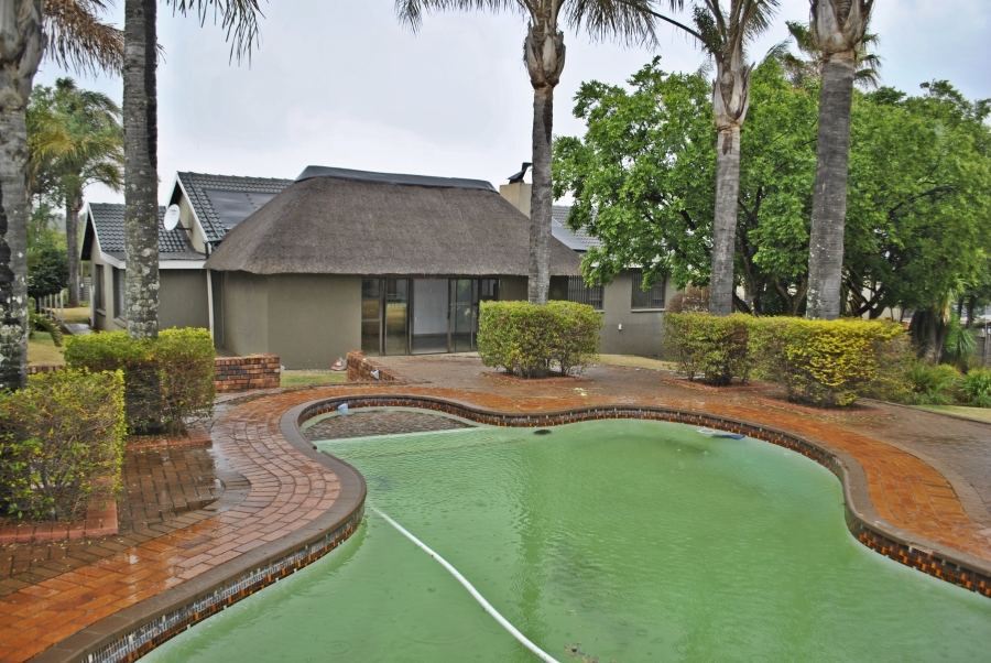 3 Bedroom Property for Sale in Noordheuwel Gauteng