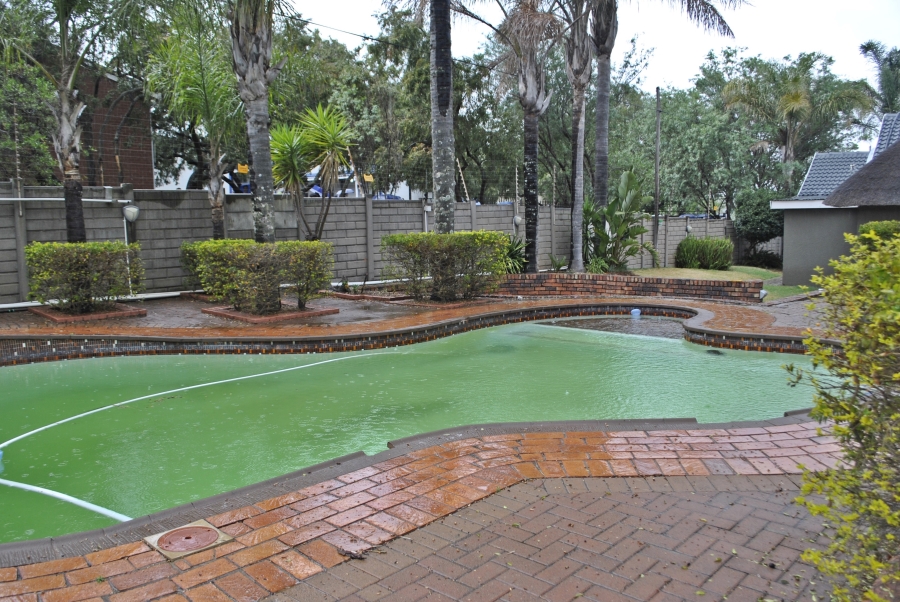 3 Bedroom Property for Sale in Noordheuwel Gauteng