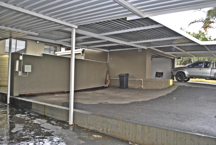 3 Bedroom Property for Sale in Noordheuwel Gauteng