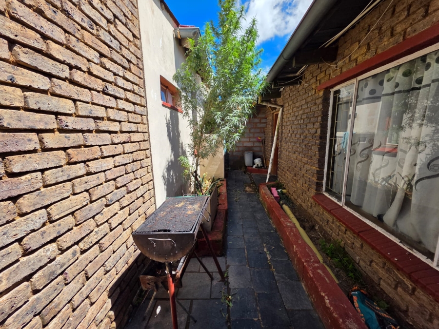 2 Bedroom Property for Sale in Homelake Gauteng