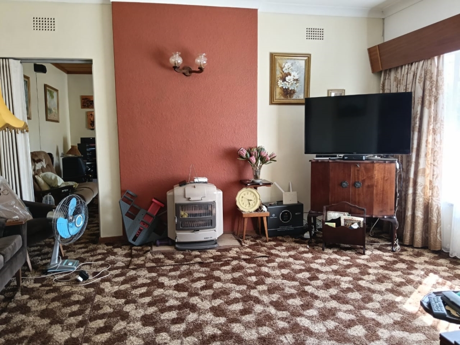 4 Bedroom Property for Sale in Greenhills Gauteng